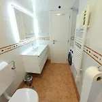 Apartamento Tina *