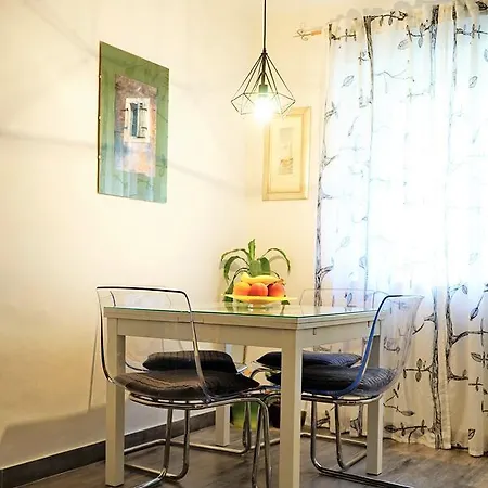 Tina Apartman